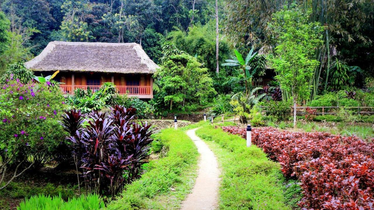Panhou Retreat Hotel Ha Giang Exterior photo